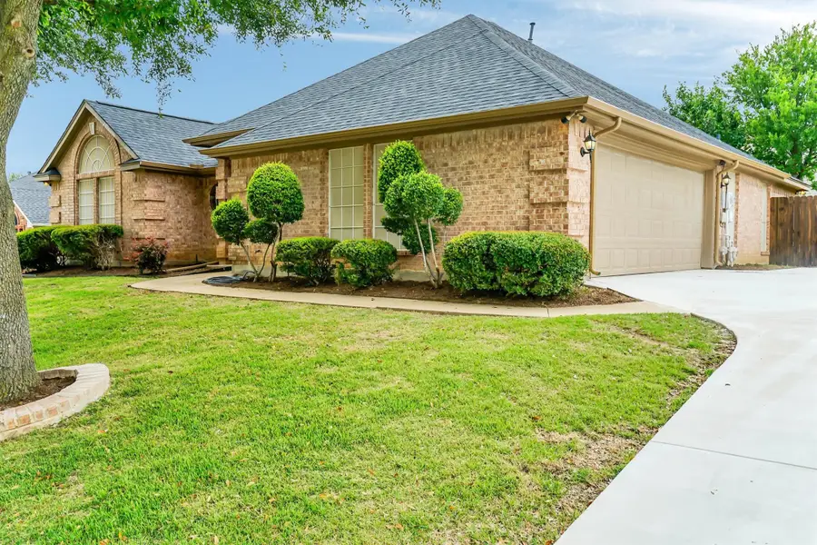 428 Shelby Drive, Burleson, TX 76028 - #3