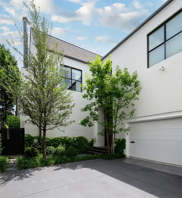 3511 Springbrook Street, Dallas, TX 75205