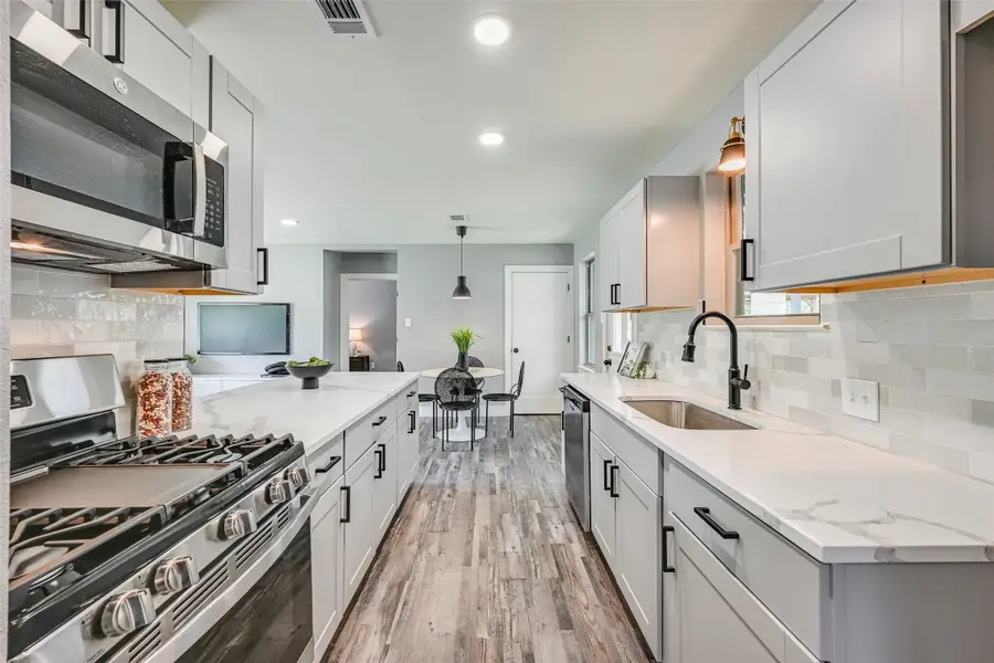 2609 Inadale Avenue, Dallas, TX 75228 - #3