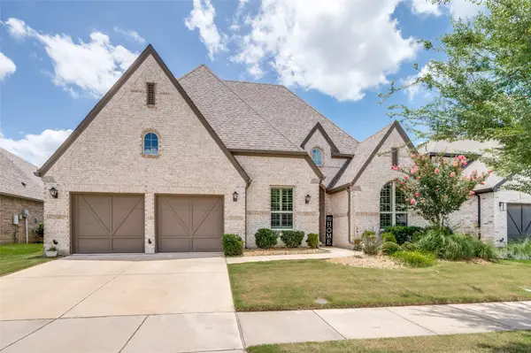 1020 Knoll Street, Little Elm, TX 76227
