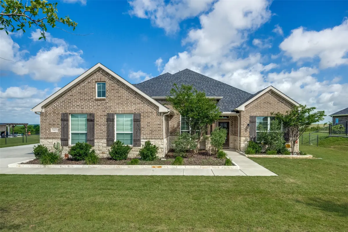 7421 Autumn Grove Lane, Ponder, TX 76259 - #1