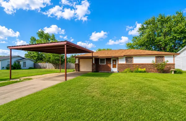 204 N Texas Street, Whitney, TX 76692