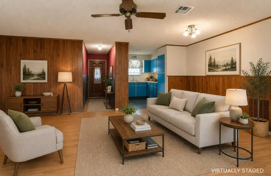 204 N Texas Street, Whitney, TX 76692 - #3