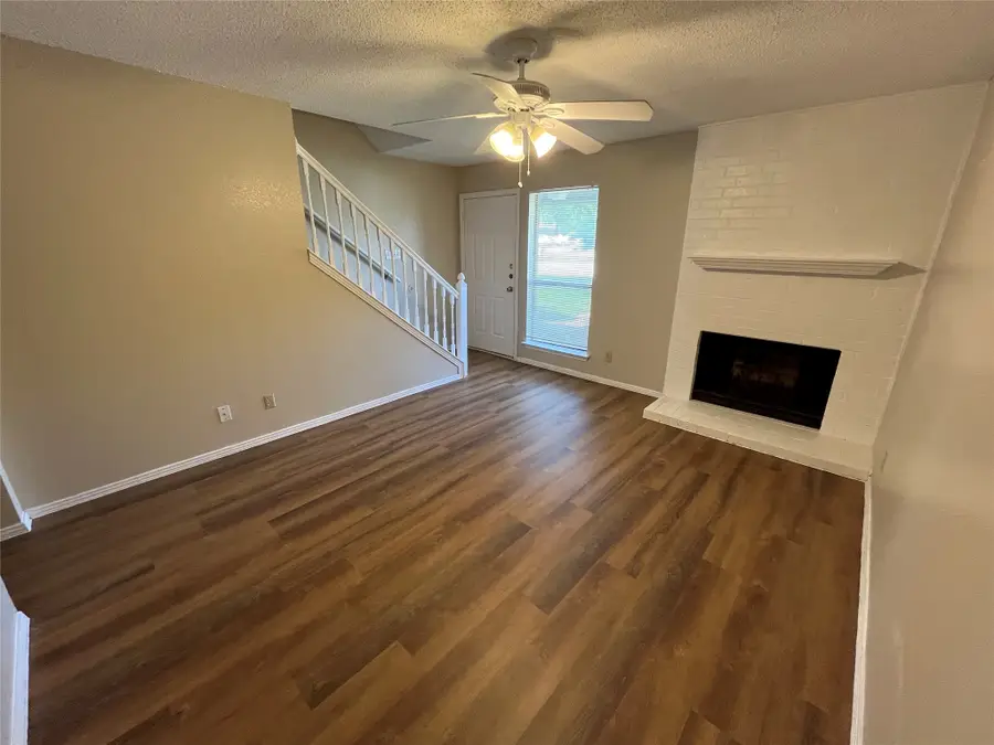 5917 Shadydell Drive, Fort Worth, TX 76135 - #3