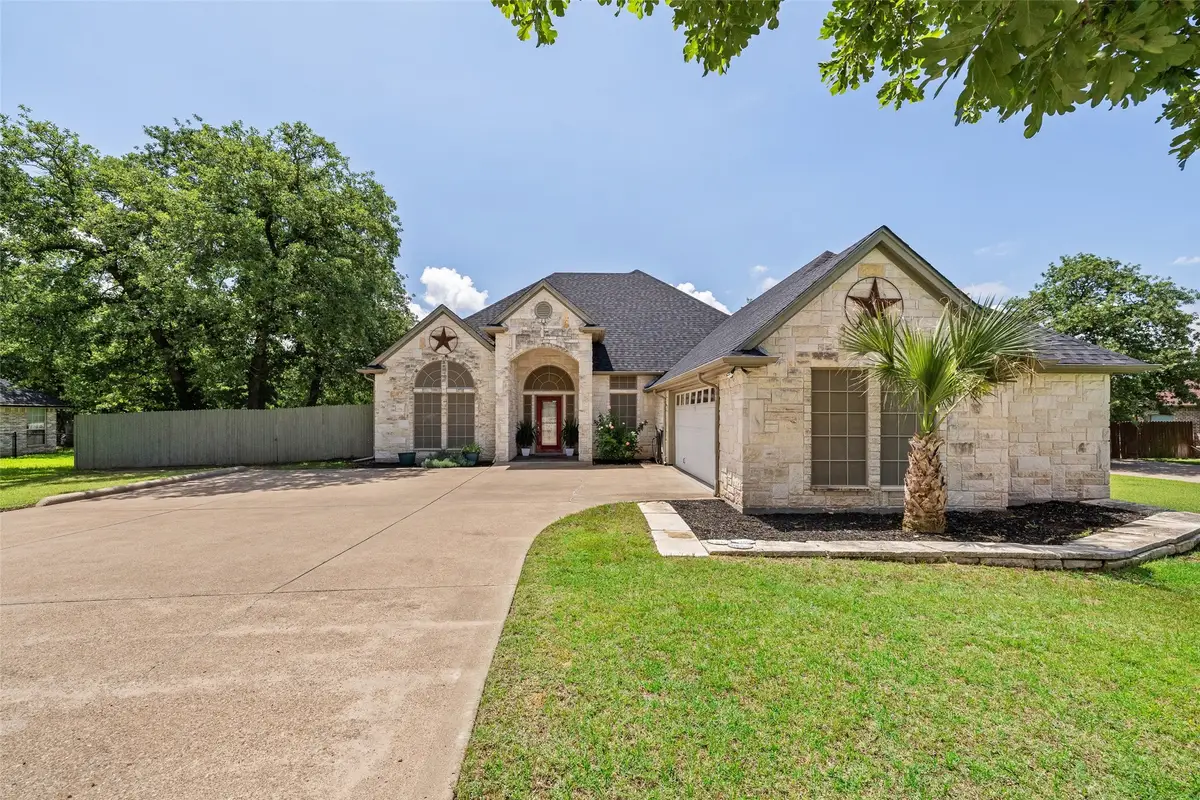 6705 Forest Oaks Court, Granbury, TX 76049 - #1