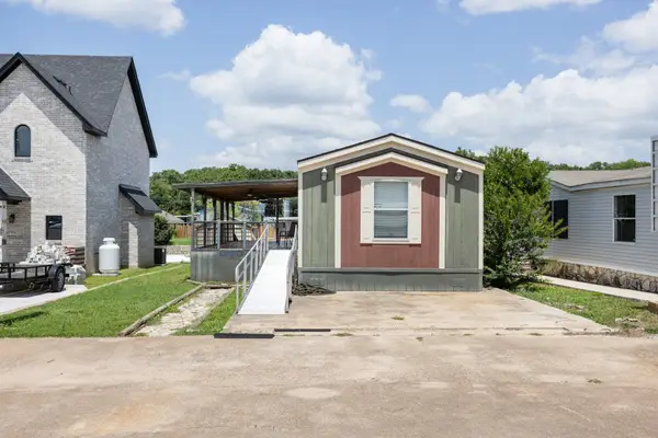 6619 Dayla Court, Granbury, TX 76049