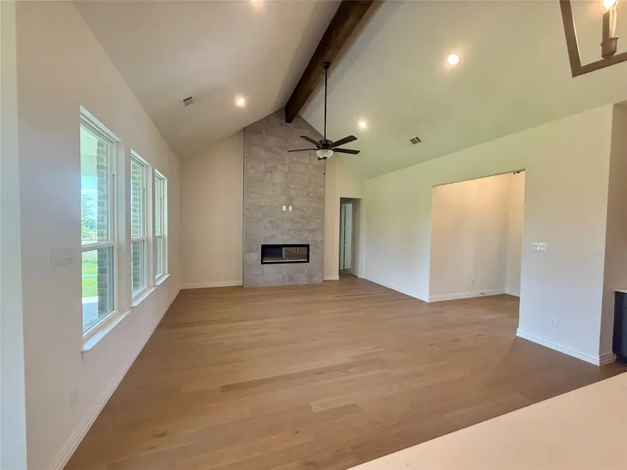 216 Slimp Bluff, Azle, TX 76020 - #3