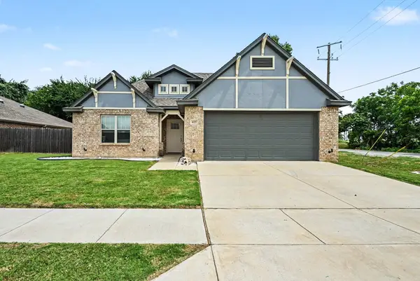977 Sam Street, Springtown, TX 76082