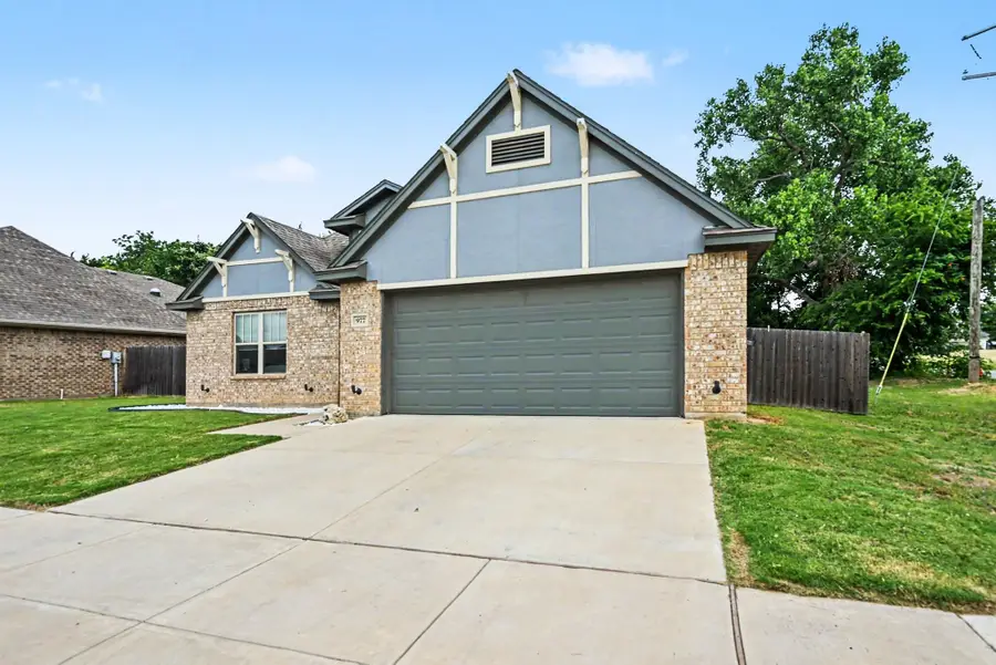 977 Sam Street, Springtown, TX 76082 - #2