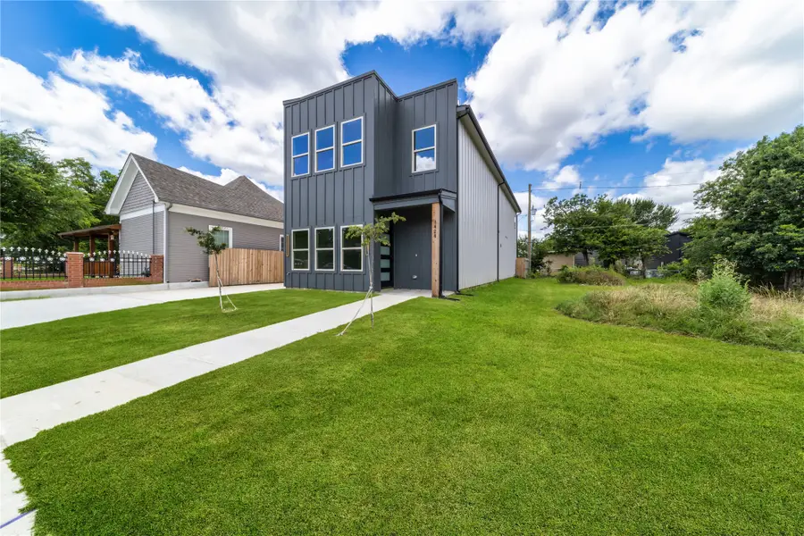 1426 Evans Avenue, Fort Worth, TX 76104 - #2