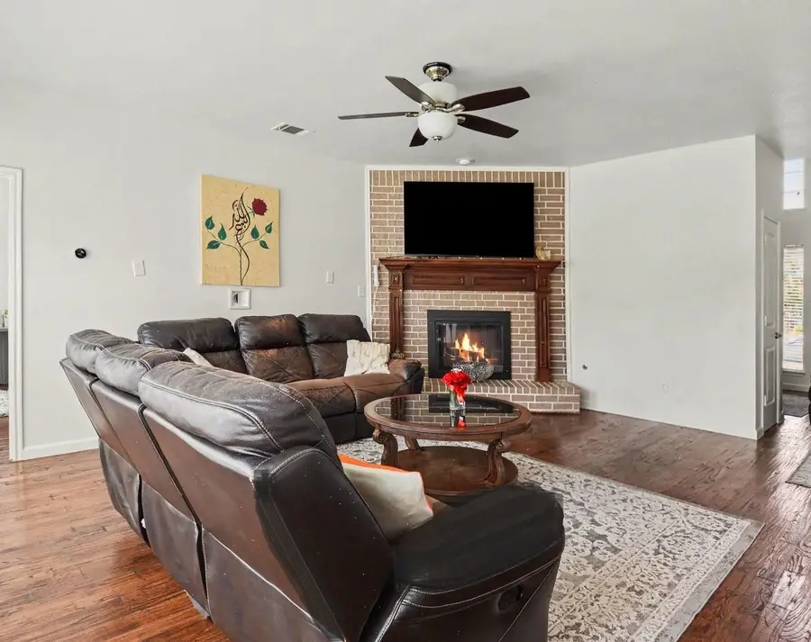 7909 Glenview Way, Rowlett, TX 75089 - #3