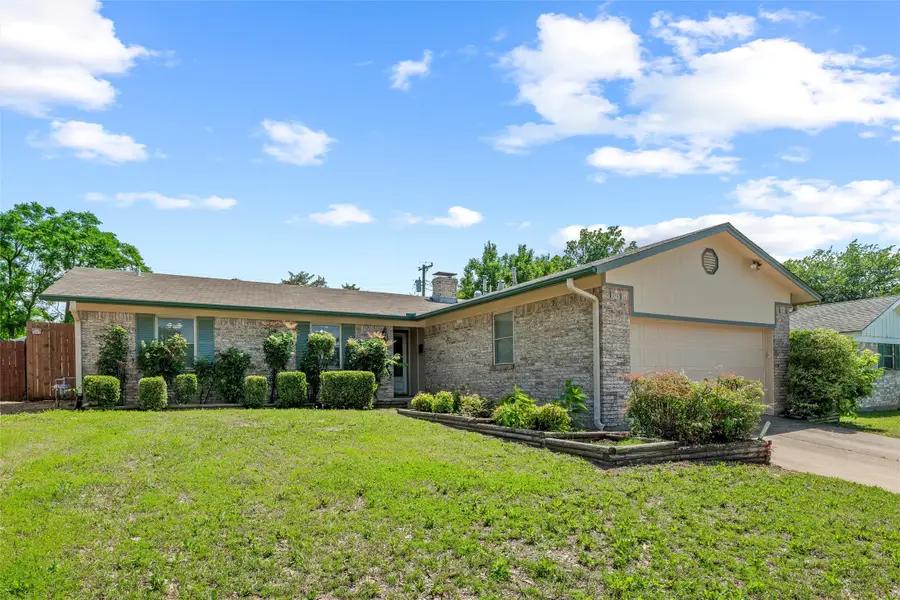 1801 Tyler Avenue, Euless, TX 76040 - #3