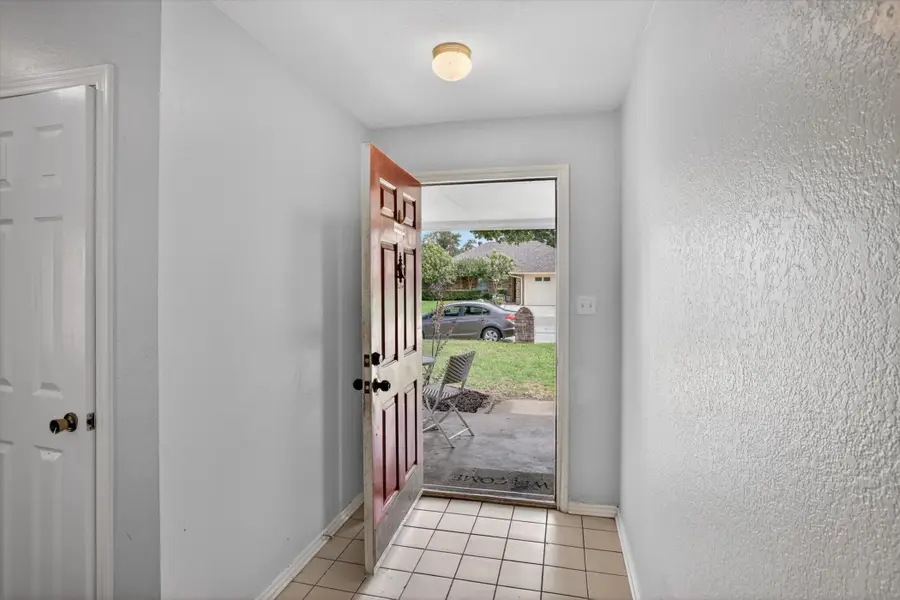 2128 Turf Club Drive, Arlington, TX 76017 - #2
