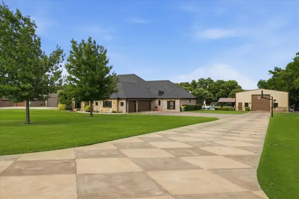 7000 Hunnington Drive, Sanger, TX 76266