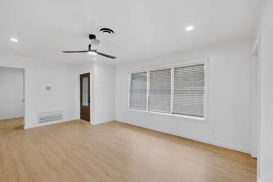 2217 52nd Street, Dallas, TX 75216 - #3
