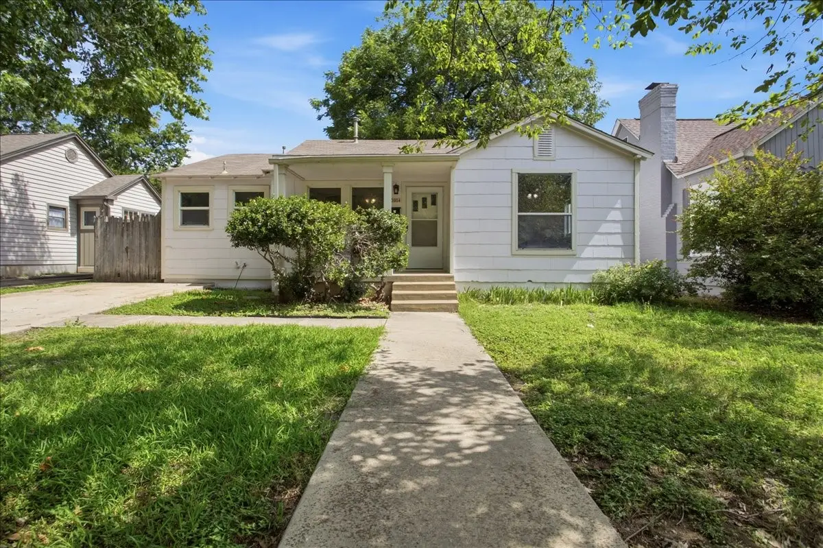 3904 El Campo Avenue, Fort Worth, TX 76107 - #1