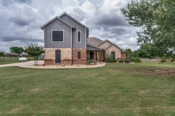13840 Megan Drive, Justin, TX 76247