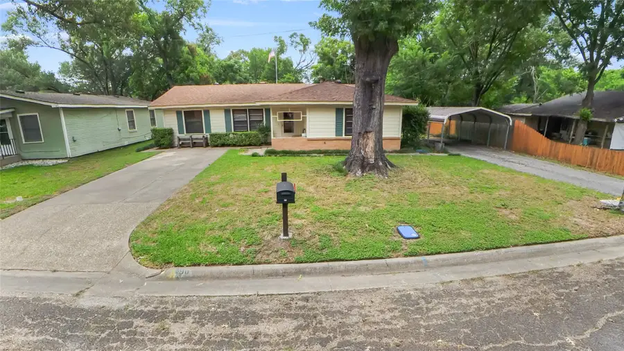 901 N 23 1/2 Street, Corsicana, TX 75110 - #2