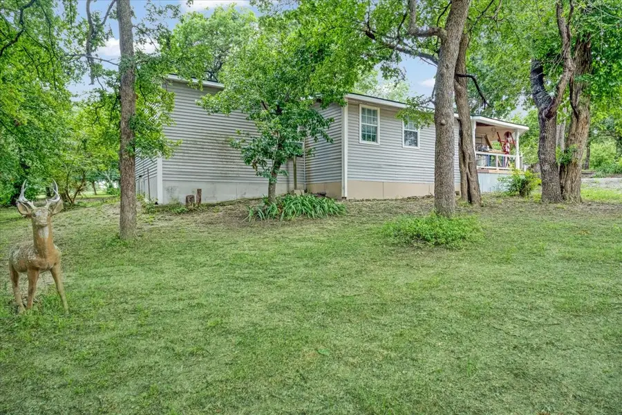 1250 Garrett Road, Whitewright, TX 75491 - #2