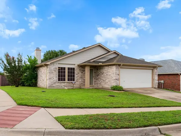 5201 Royal Birkdale Drive, Fort Worth, TX 76135