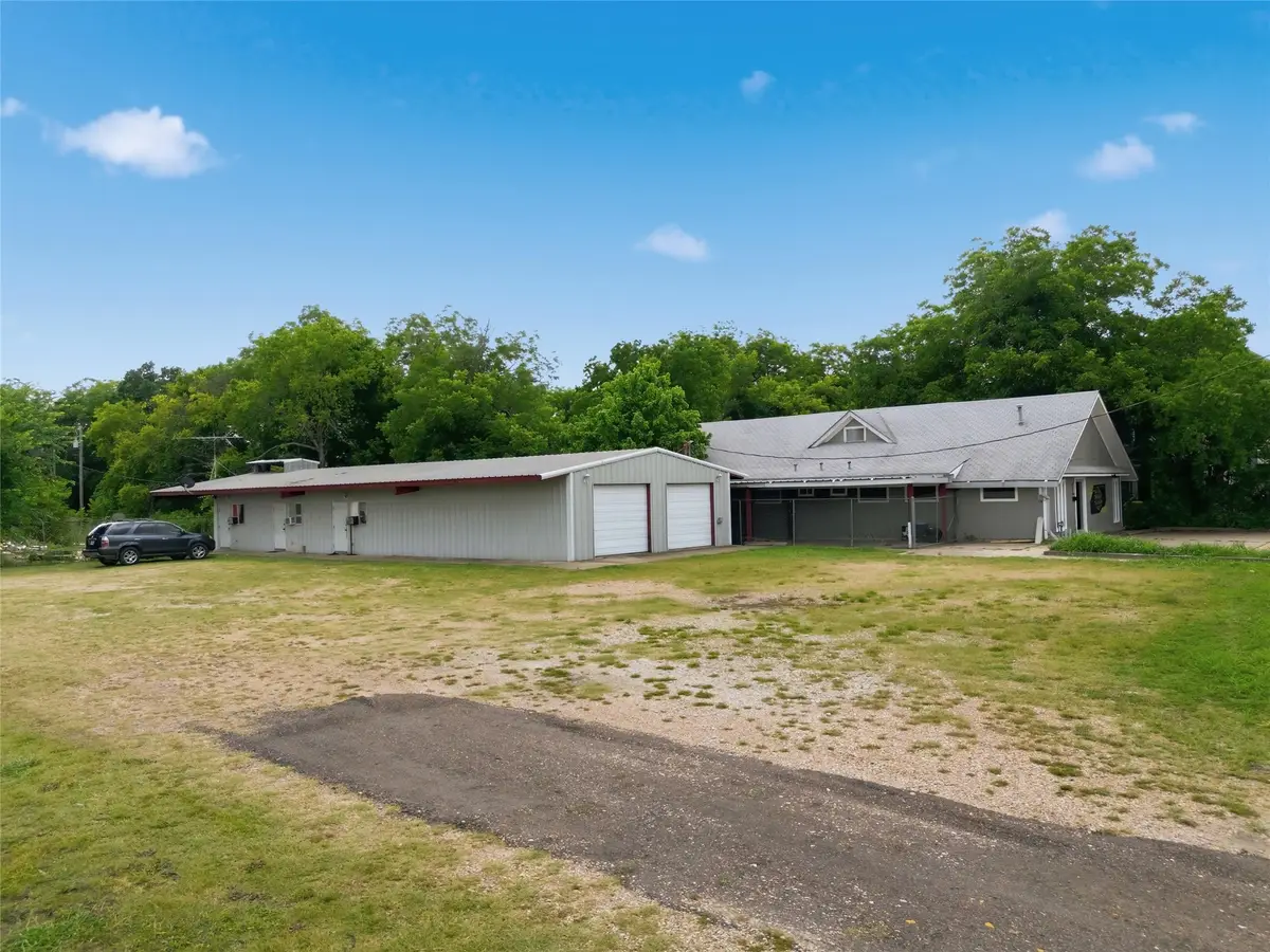 408 Live Oak St Street, Marlin, TX 76661 - #1