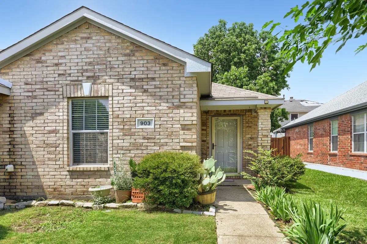 903 Hems Lane, Arlington, TX 76001 - #1