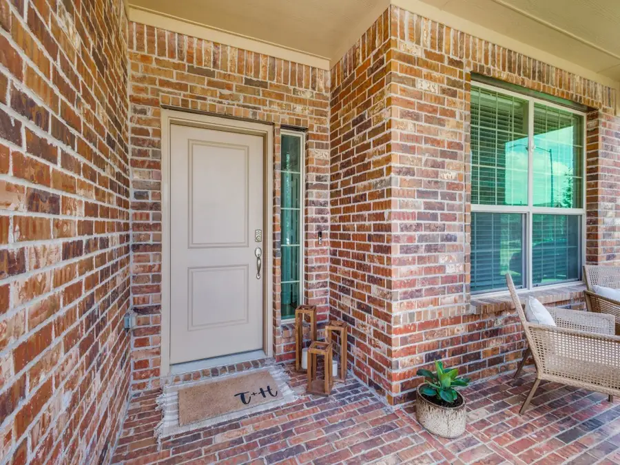 16020 Tottenhall Pass, Justin Roanoke, TX 76247 - #2