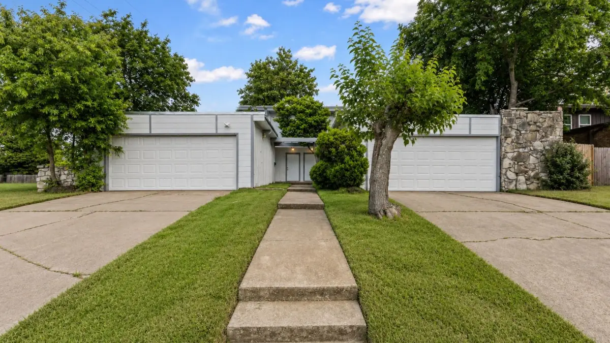 6315 Walraven Circle, Fort Worth, TX 76133 - #1