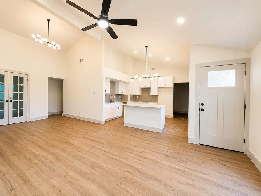 441 Jones Street, Cedar Hill, TX 75104 - #2