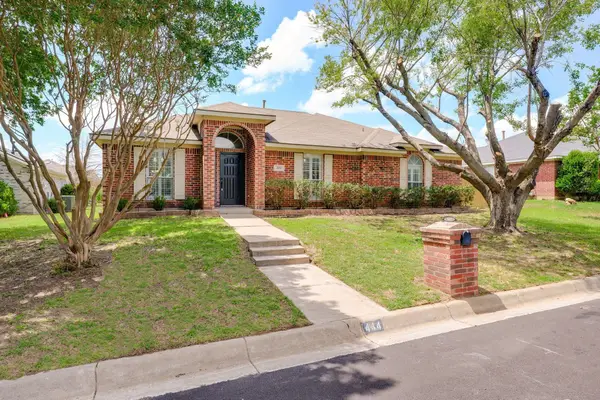 444 Dove Lane, Fort Worth, TX 76108