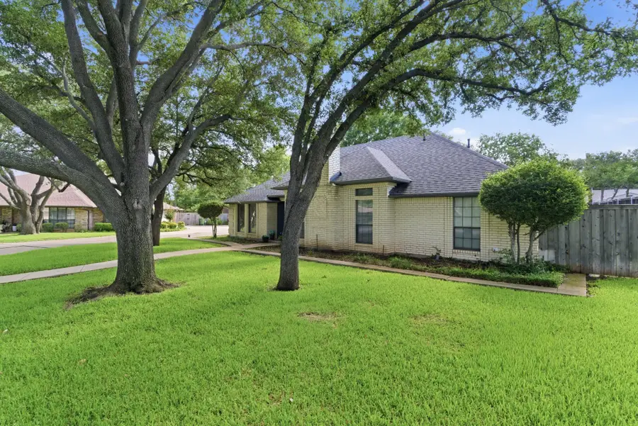 4625 Hillside Drive, North Richland Hills, TX 76180 - #3