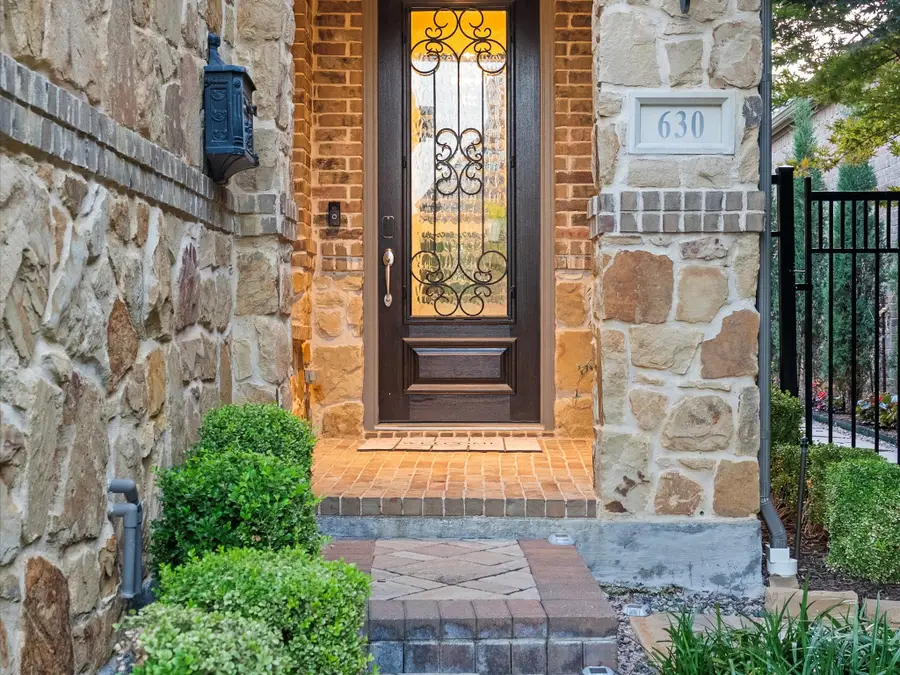 630 The Lakes Boulevard, Lewisville, TX 75056 - #3