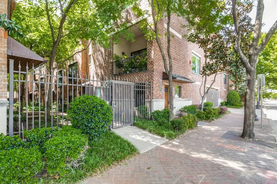 2411 N Hall Street #31, Dallas, TX 75204 - #2