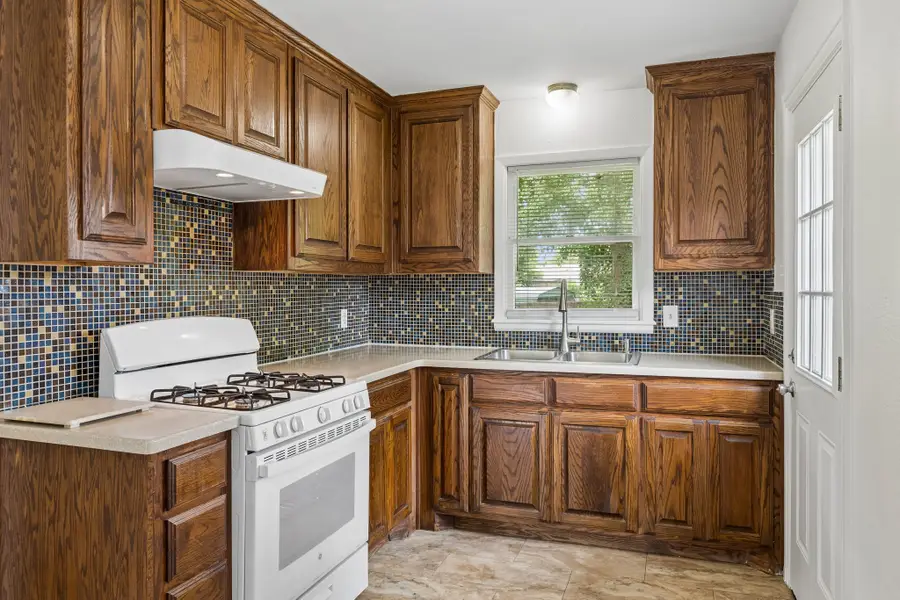 2513 Cumberland Drive, Garland, TX 75041 - #3