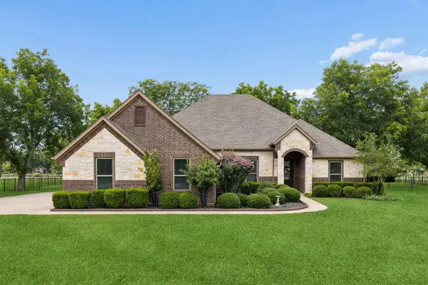 5707 Medinah Drive, Granbury, TX 76049