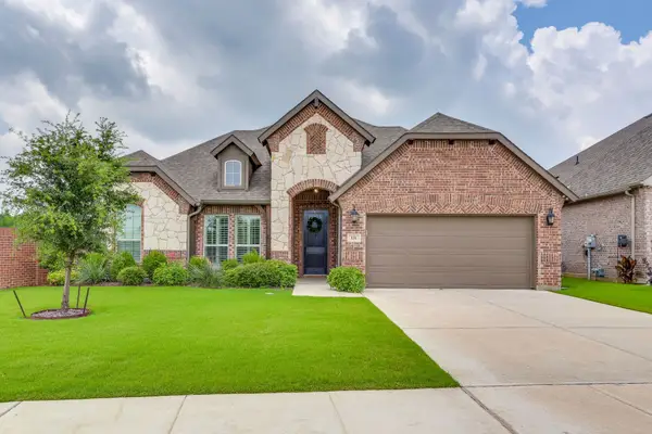 131 Hawks Ridge Trail, Burleson, TX 76028