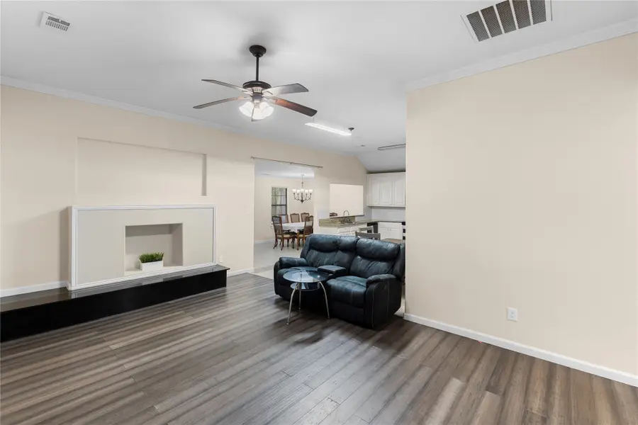 1121 Sam Houston Drive, Garland, TX 75042 - #3