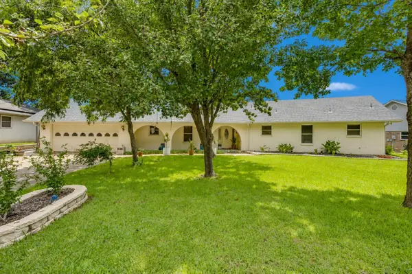 213 Mistletoe Lane, Keene, TX 76059