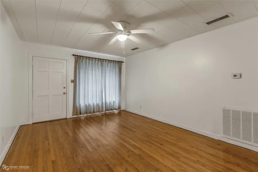 1124 Margaret Street, Bossier City, LA 71112 - #3