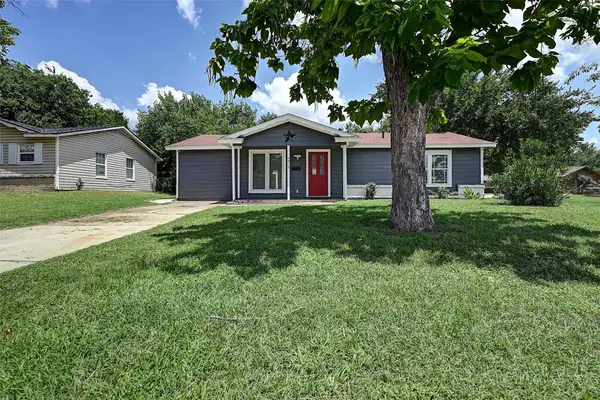 4913 Tahoe Drive, Fort Worth, TX 76119