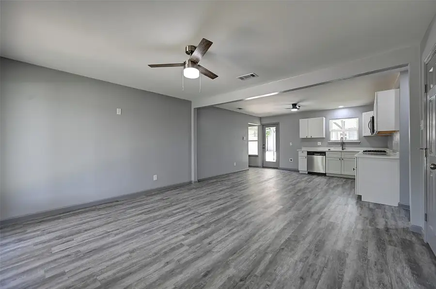 4913 Tahoe Drive, Fort Worth, TX 76119 - #2