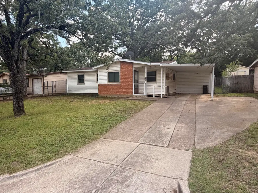 6416 Ava Court Drive, Fort Worth, TX 76112 - #2