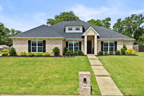 2729 Stone Briar, Mt Pleasant, TX 75455
