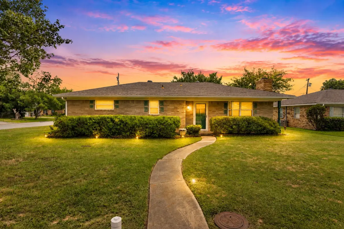 3501 Austin Avenue, Greenville, TX 75402 - #1