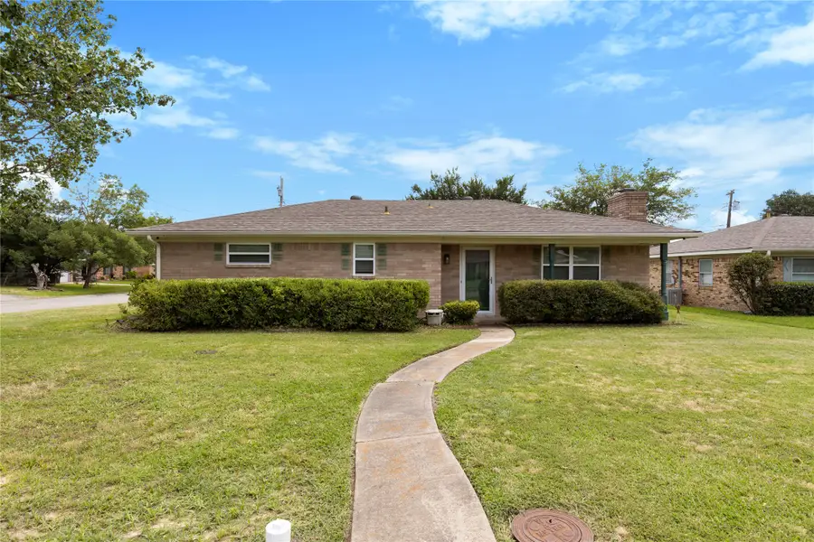 3501 Austin Avenue, Greenville, TX 75402 - #2
