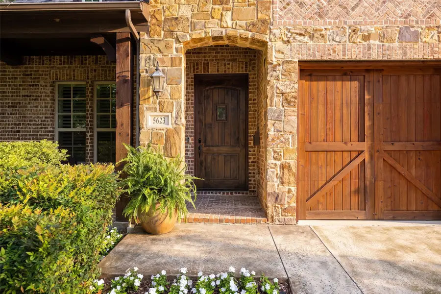 5623 Matalee Avenue, Dallas, TX 75206 - #2