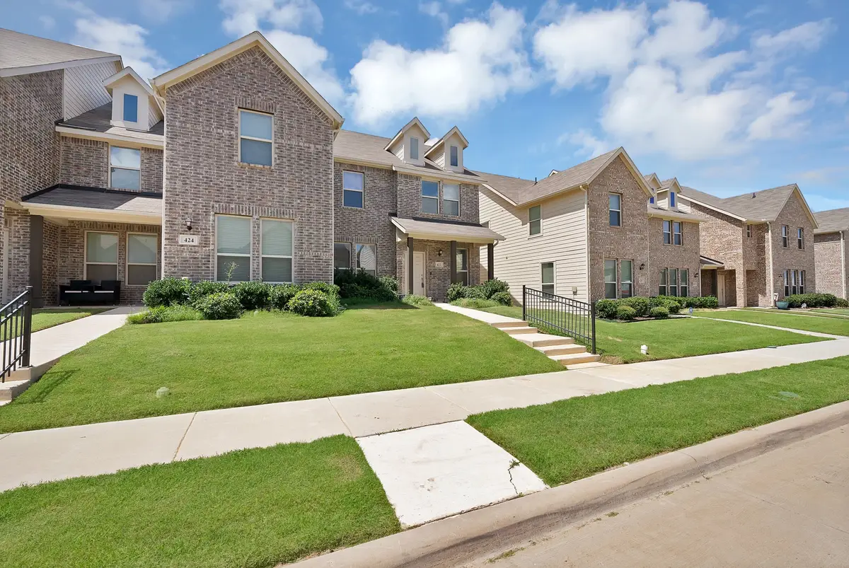 422 Milverton Drive, Fort Worth, TX 76036 - #1