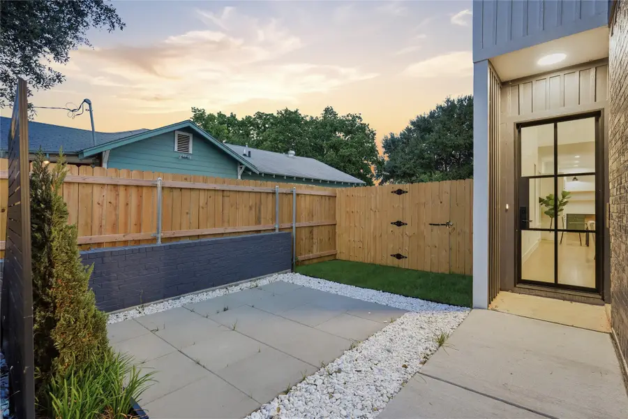 2212 Marburg Street, Dallas, TX 75215 - #3