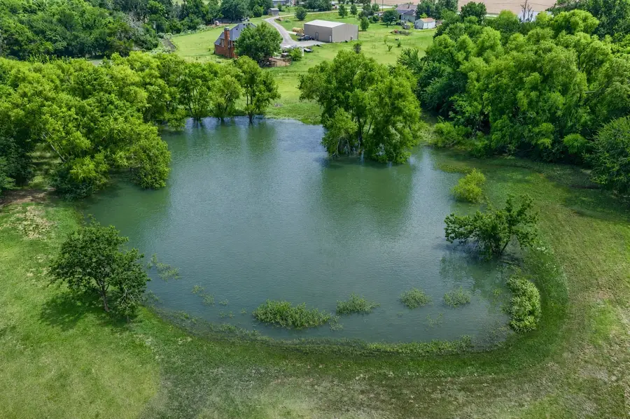 900 Hodgins Road, Van Alstyne, TX 75495 - #3