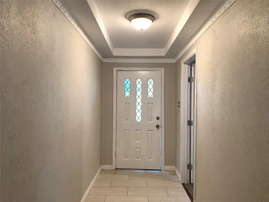 1039 Oak Meadow Lane, Desoto, TX 75115 - #2